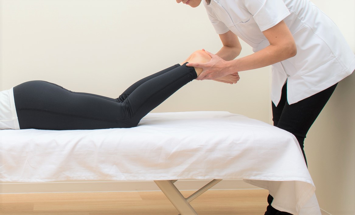 ②美容矯正前の身体の歪みチェック